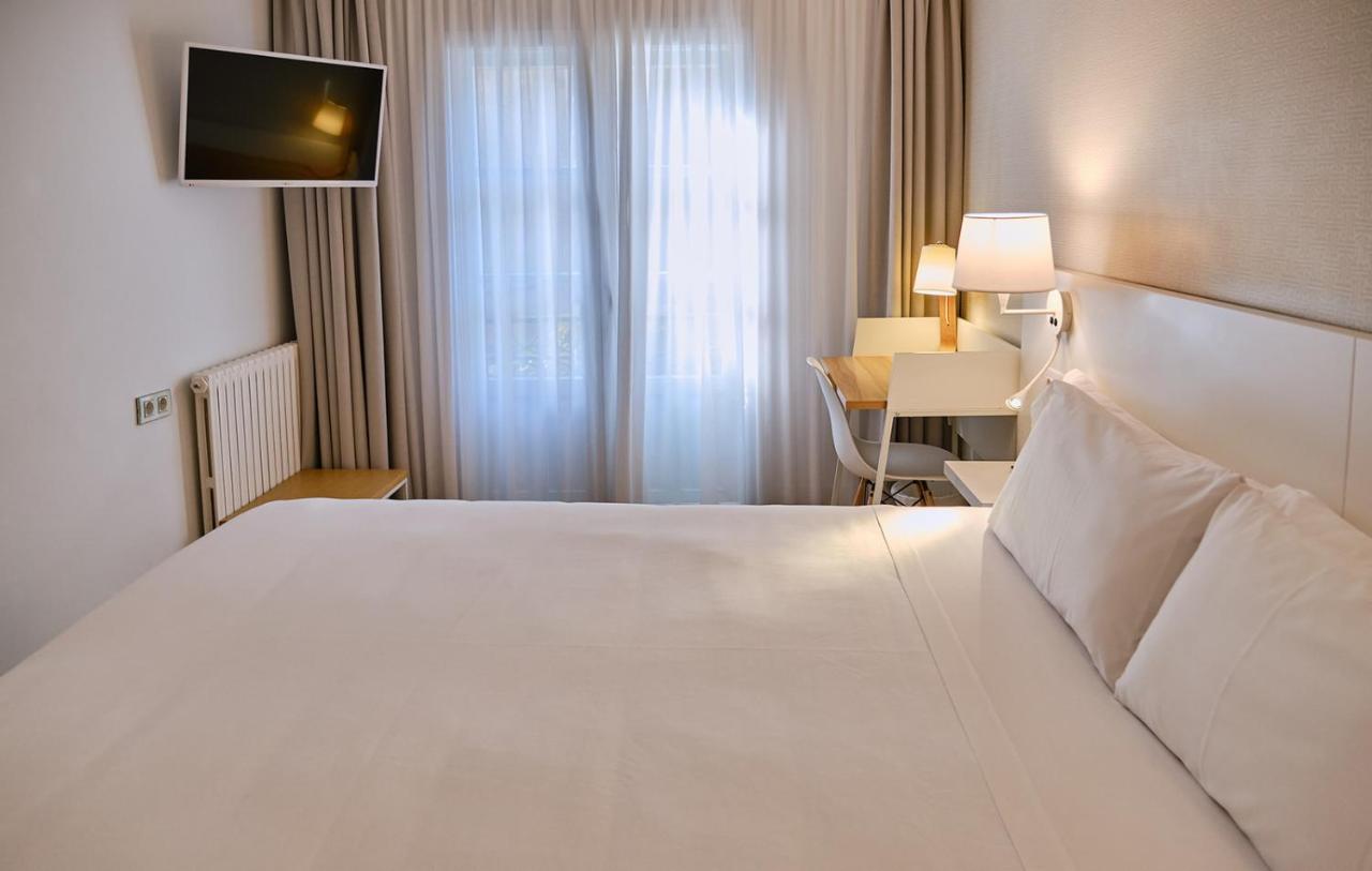Hostal Suso Santiago de Compostela Dış mekan fotoğraf